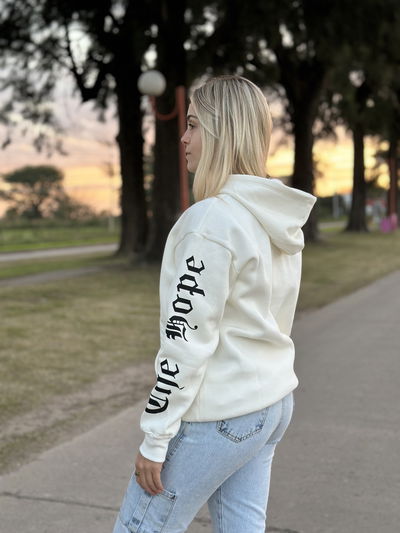 BUZO HOPE 