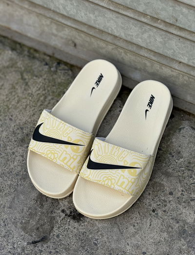 OJOTAS NIKE TRIAX 