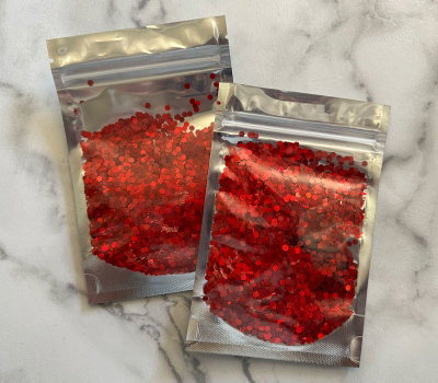 rojo holografico en escamas