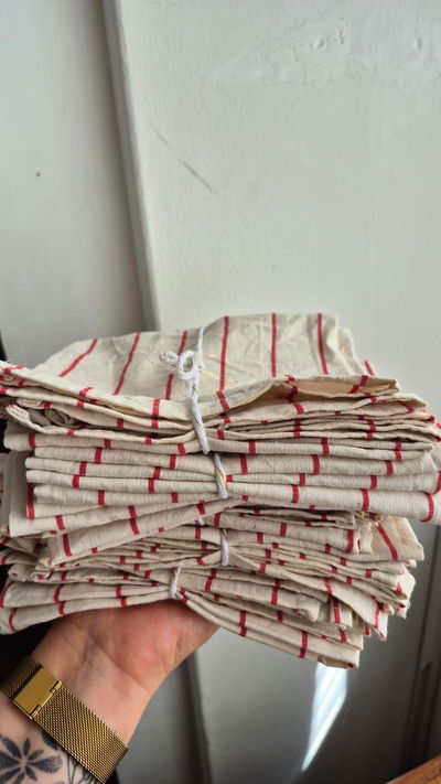 Packs de servilletas rayadas 