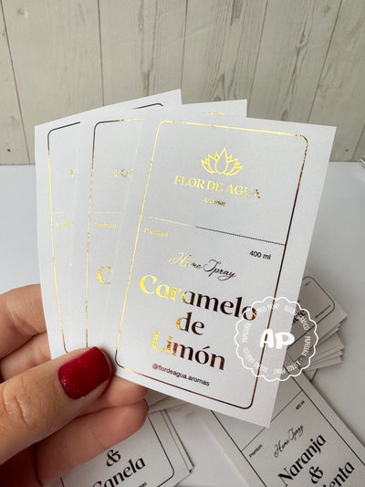 Stickers premium con foil - 50 unidades