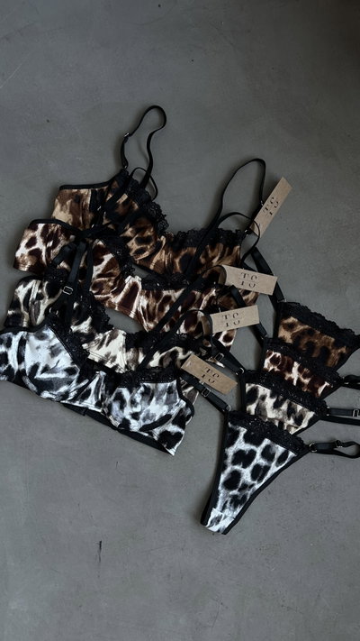 CONJUNTO THULSA