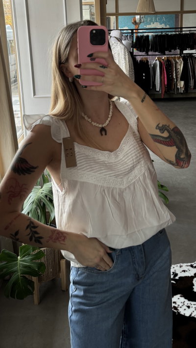 MUSCULOSA ROMINA