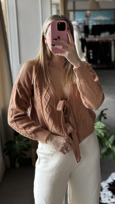 SAQUITO LARISSA