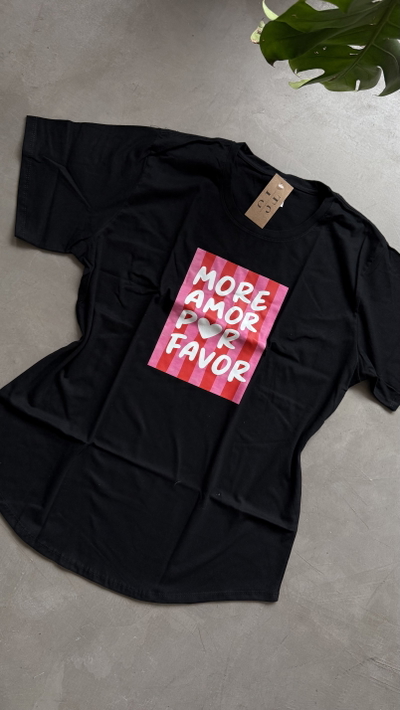 REMERA MORE