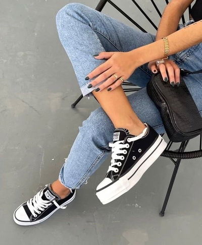 CONVERSE PLATAFORMA NEGRO