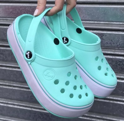 CROCS HARENNA