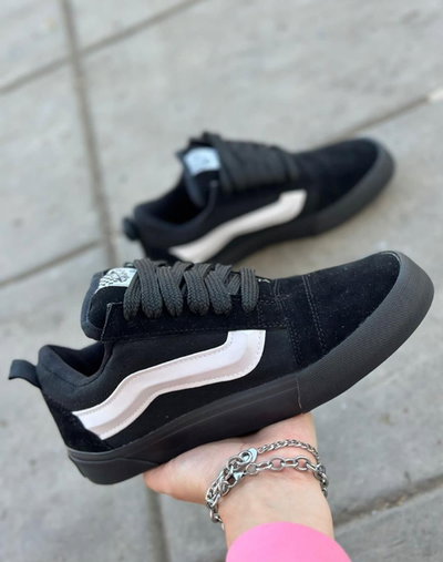 VANS KNU TOTAL NEGRO
