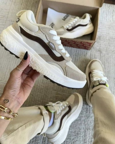 VANS ULTRARANGE NUDE