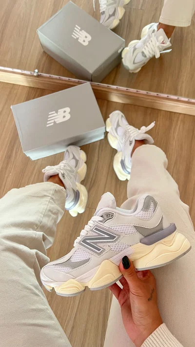 NEW BALANCE 9060 - IMPORTADAS