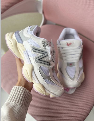 NEW BALANCE 9060 - IMPORTADAS