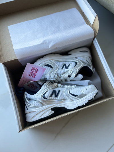 NEW BALANCE 530 IMPORTADAS