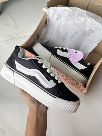 VANS KNU PLATAFORMA 