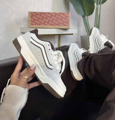 VANS HYLANE - IMPORTADA