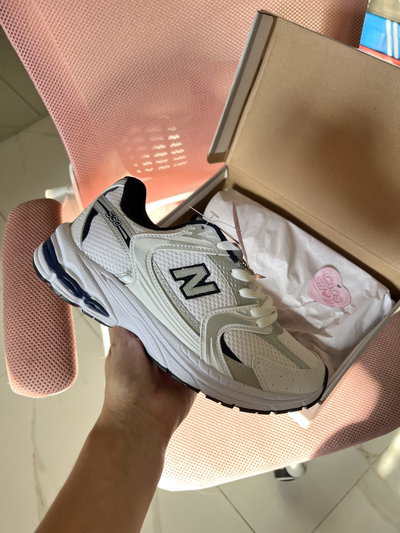NEW BALANCE 530 IMPORTADAS 
