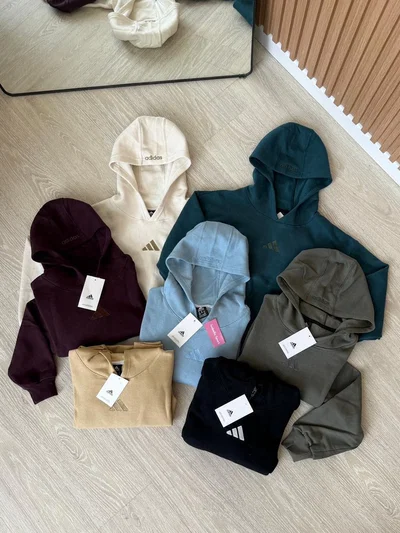 BUZO CROP OVERSIZE ADI BARRA
