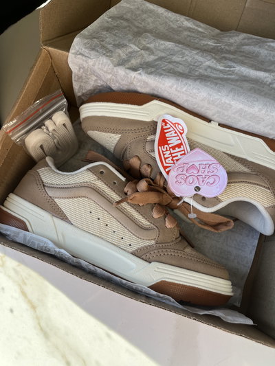 VANS HYLANE - IMPORTADA