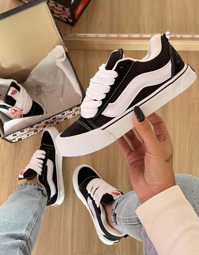 VANS KNU - IMPORTADA
