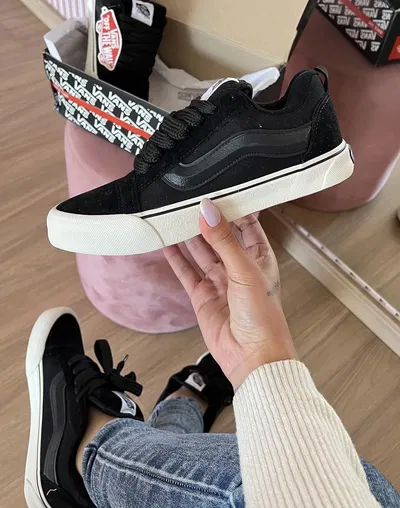 VANS KNU - IMPORTADA