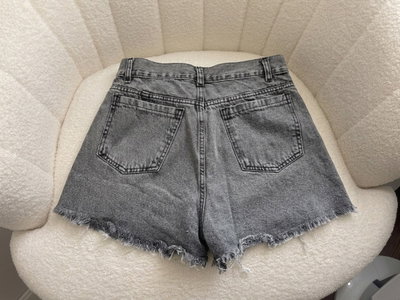 SHORT AILA