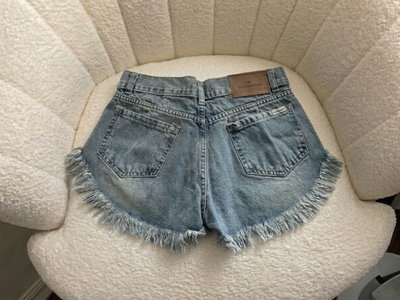 SHORT MORE