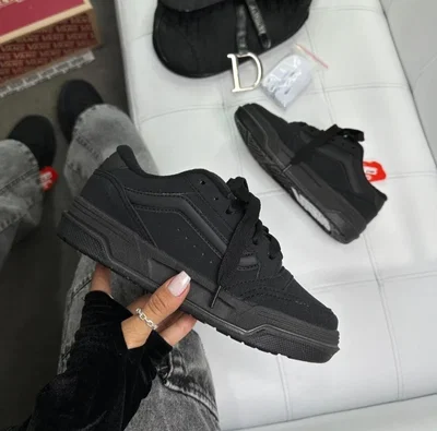 VANS HYLANE - IMPORTADA