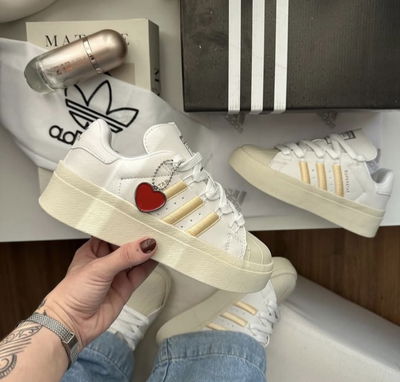 ADIDAS SUPERSTAR IMPORTADA 
