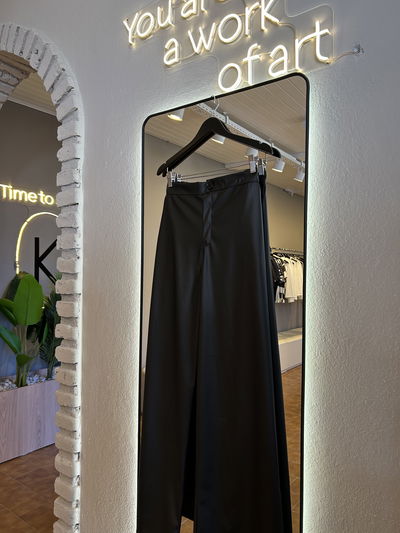 Pantalón cuerina lucky