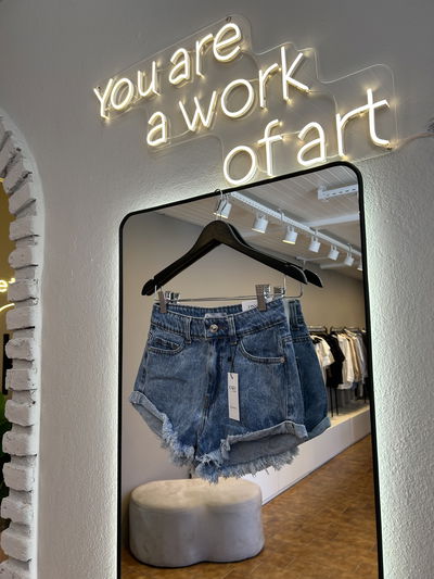 Short serena mid waist