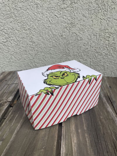 Mini Box Grinch 10x15x8