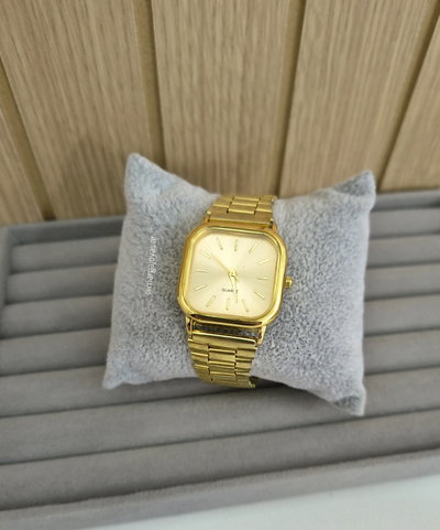 Reloj Mujer Cuadrado - Dorado