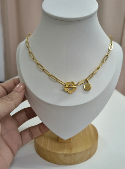 Collar Choker Flor Dorado 