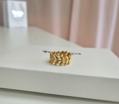 Anillo Thelma