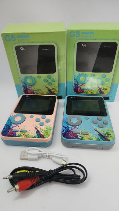 Consola portatil G5 con conexión a tv 