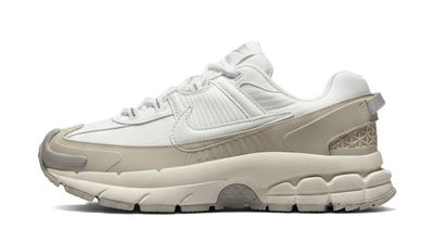 Zoom Vomero Roam "White"