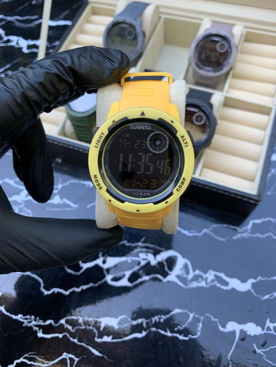 Suunto Seal Amarillo Sumergible + Billetera Cuero de Regalo + Envio Gratis