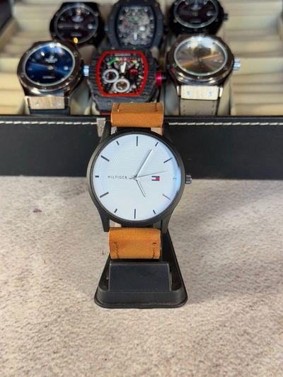 Tommy Cuero Marron Blanco + Billetera Cuero de Regalo + Envio Gratis