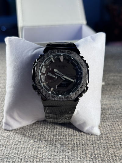 G Shock GA2100 CALIDAD  AAA Acero Oscuro -100 % FUNCIONAL  + Lata Metalica