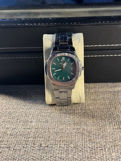 Patek  Colours Verde Acero (Grado A+)