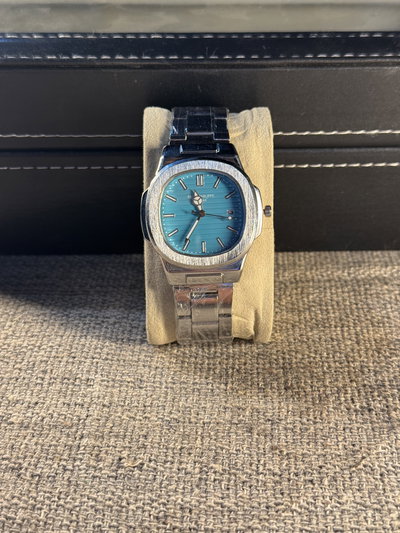 Patek  Colours Celeste Acero  (Grado A+)