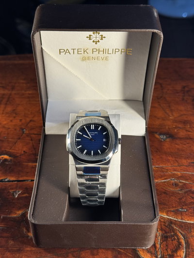 Patek Philippe Nautilus Azul ACERO 904L-Cristal Zafiro-Automatico-AAA + Estuche