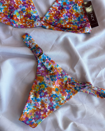E130 - Bikini Jazmin