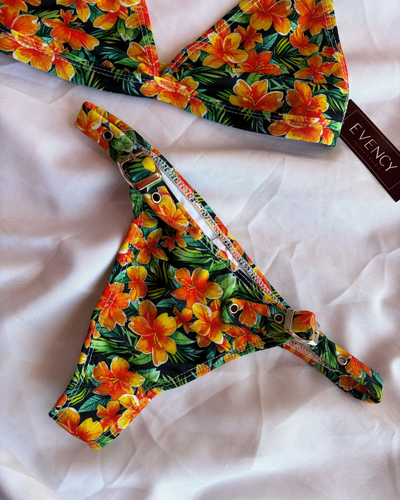 E130 - Bikini Jazmin 
