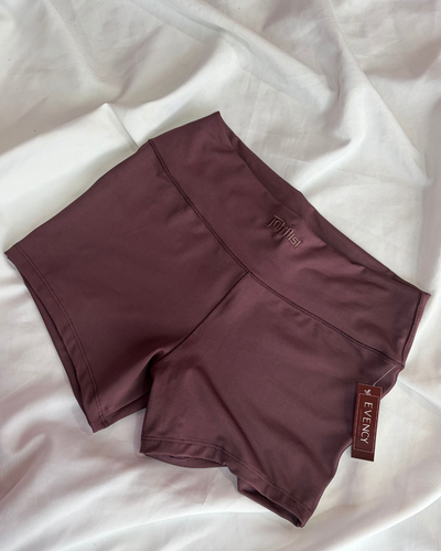 E132 - Short Jessi Choco - T4
