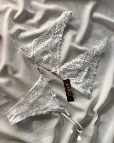 E140 - Petra Blanco