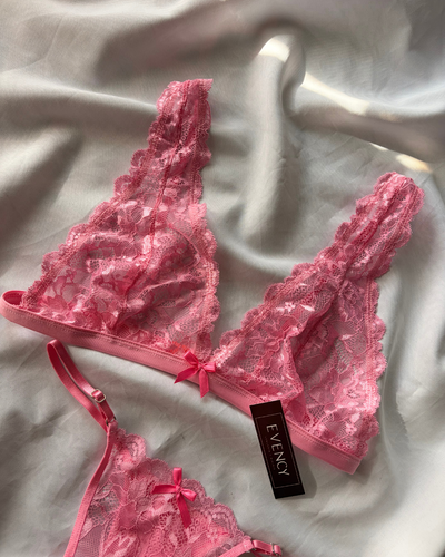 E140 - Petra Rosa