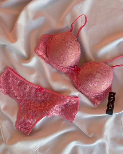 E127 - Tati Rosa