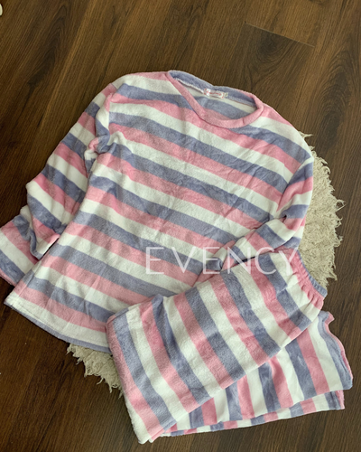 E110 - Pijama Ginny Tricolor -Talle L
