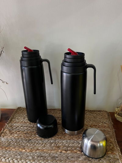 TERMO MEDIA MANIJA 1L negro