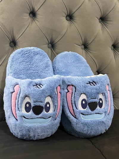 PANTUFLONES STITCH